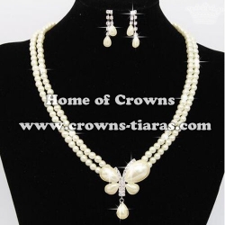 Fashion Pearls Necklace Sets With Butterfly Pendant
