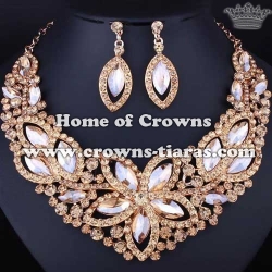 Wholesale Crystal Flower Queen Necklace Set
