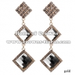 Fashion Crystal Earrings With Square Diamonds